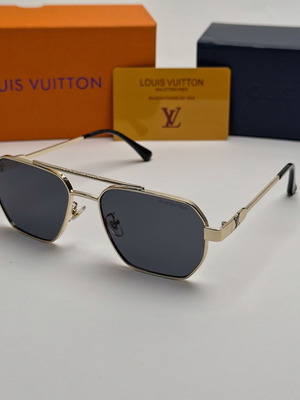 Louis Vuitton Classic Gold Frame Sunglasses new, metal, UV400 protection