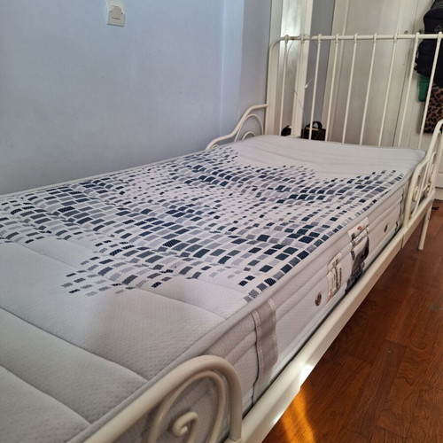Ikea bed with like new mattress 80 x 2.00 m