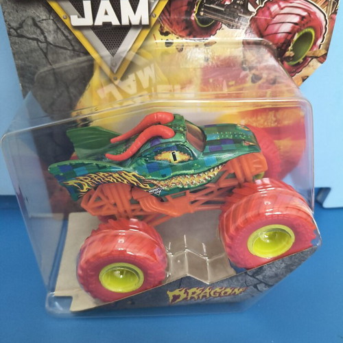 Spin Master Monster Jam Pixel Punks Dragon 1:64 scale truck new
