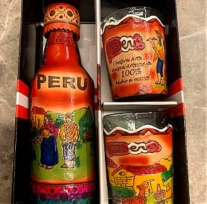 Αναμνηστικα Σφηνοποτηρα και μπουκαλι απο Περου