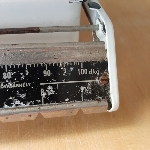 Vintage metal scale from 70s-80s like new, measuring tool