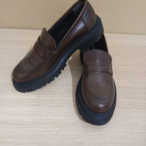 Women's leather shoes Made in Italy, brown, size 40
