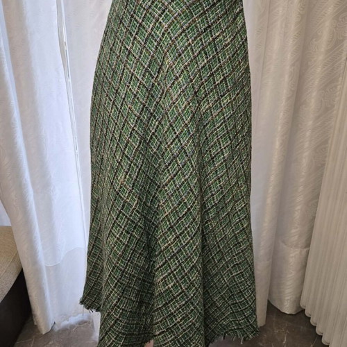 Zara skirt green like new, size XS