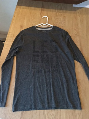 Lotto men’s t-shirt size L grey like new