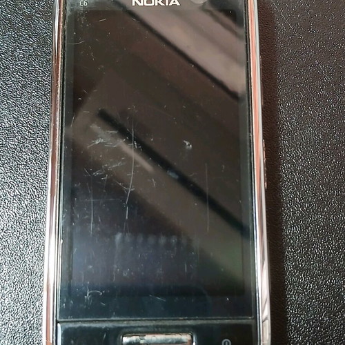 Nokia C6-01 used without battery, 8MP camera, 3.2'' AMOLED screen