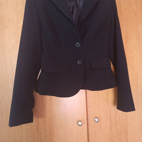 Women's outerwear used, black, size S with shoulder pads