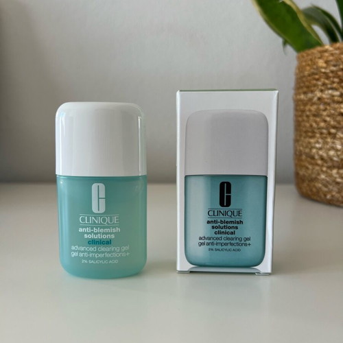 Clinique Anti Blemish Clearing Gel new with 2% salicylic acid