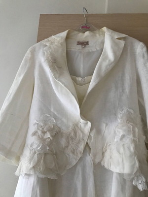 Italian vintage Fioretti suit set used, ecru with embroidery, jacket and skirt No 48