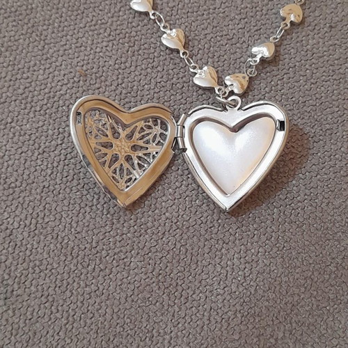 Heart locket pendant new, silver color