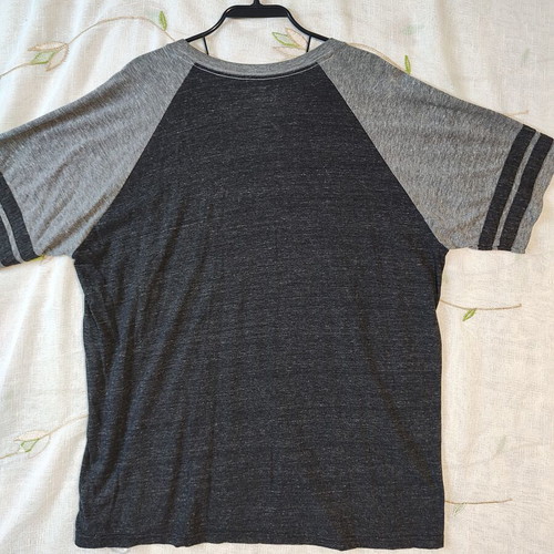 Fanatics Chicago Bulls T-shirt like new, size XL, NBA