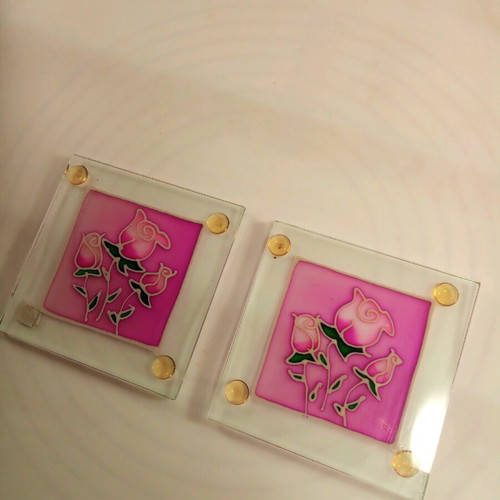 Coasters with roses, glass, set of two