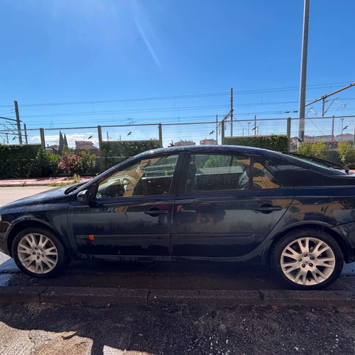Renault Laguna 2.0 Turbo 170 Dynamic λιμουζίνα μεταχειρισμένη, χειροκίνητο, μπλε, 2005