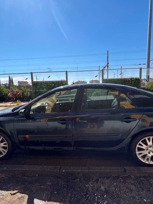 Renault Laguna 2.0 Turbo 170 Dynamic λιμουζίνα μεταχειρισμένη, χειροκίνητο, μπλε, 2005
