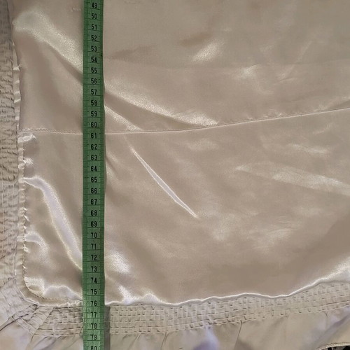 Quilt set with 2 pillowcases like new, unused