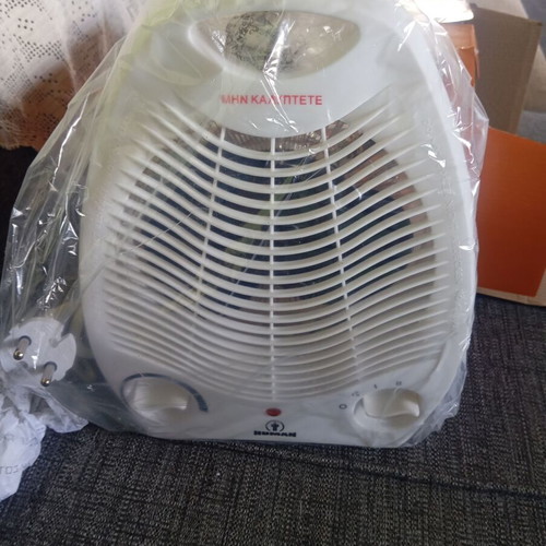 Human FH04 Floor Fan Heater 2000W new with 2 heating levels