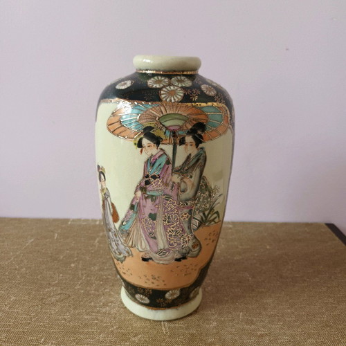 Royal Satsuma vase 26 cm like new