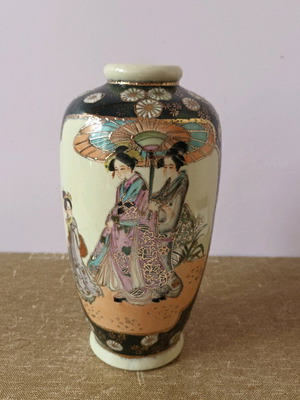 Royal Satsuma vase 26 cm like new