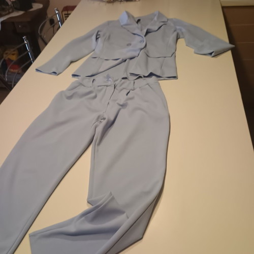 Women's fabric style blazer and pants set like new, blue