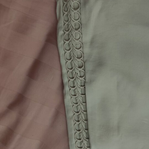 H&M Beige Shorts like new, size 38 recommended for 36