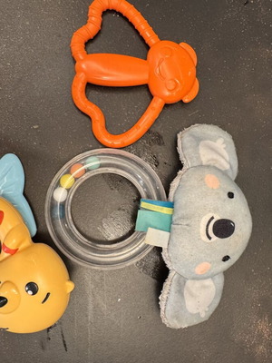 Baby teething and sensory toys bundle of 4