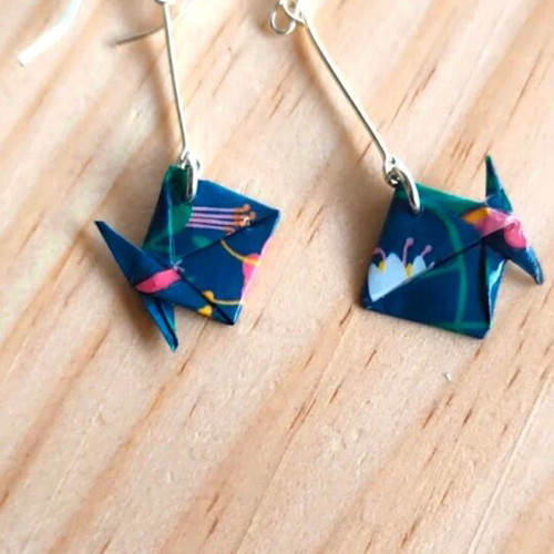 Origami earrings like new, blue and pink