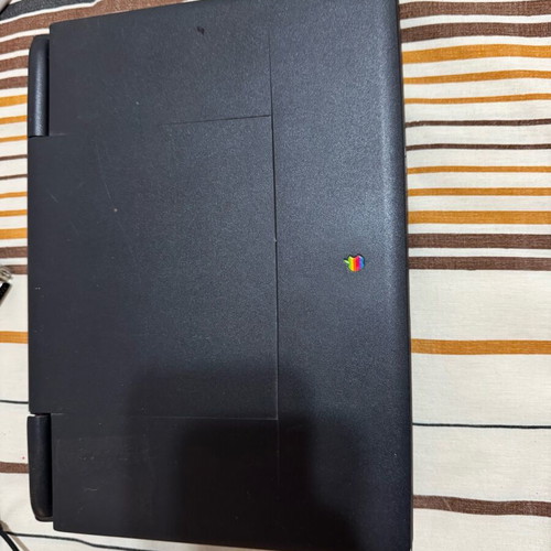 Apple Macintosh PowerBook 5300 like new vintage