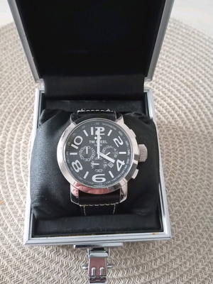 TW Steel Canteen Chronograph TW51 ρολόι σαν καινούργιο με μαύρο δερμάτινο λουράκι