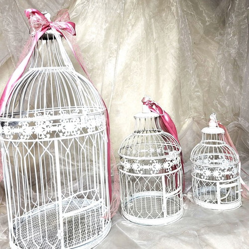 Set of 4 Decorative Birdcages with Metal Stand Like New, Vintage White