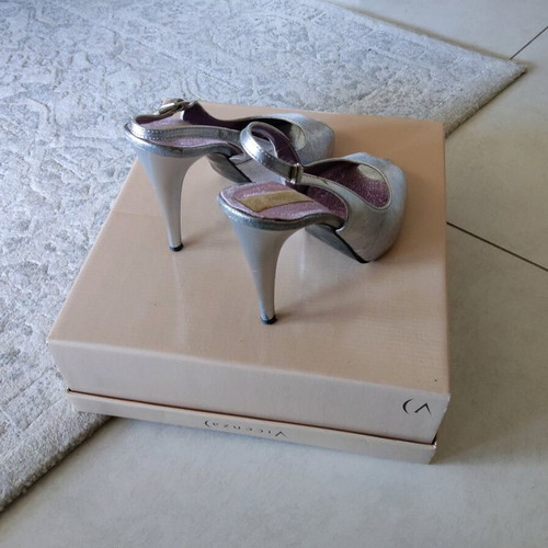 Peep-toe shoes used, Italian, genuine leather, silver, size 37, 11 cm heel