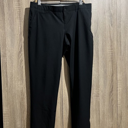 Under Armour women's pants, size 12, black