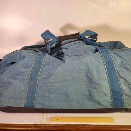 Large Enrico Benetti suitcase used with wheels and hard base blue