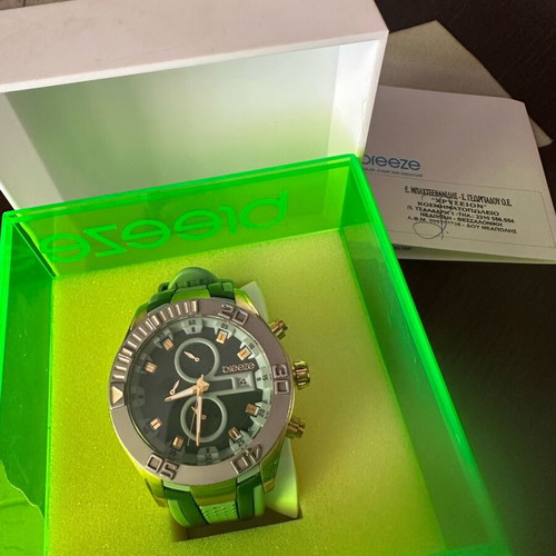 Breeze wristwatch used, green and gold unisex