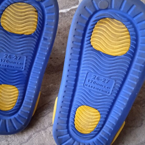 Boys' sandals used, size 26-27, blue and yellow
