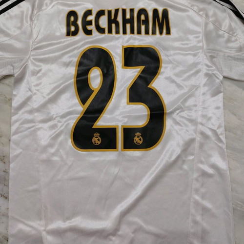 Real Madrid Beckham jersey like new, size Small, official replica