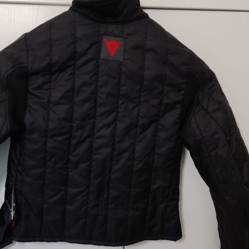 Dainese Moto Women's Short Jacket like new with internal lining and elbow protectors