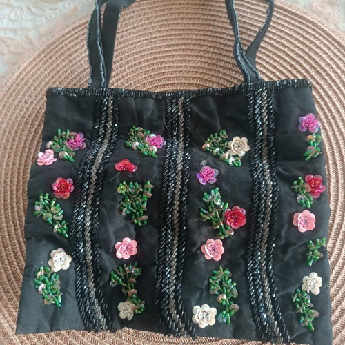 Paradis d’Enfer handbag like new, black with sequins and floral details