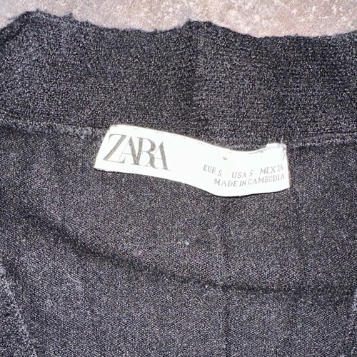 Zara cardigan and shirt set used, black, size S