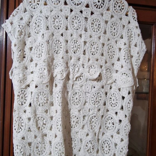 MAT Fashion crochet knit blouse one size like new, beige