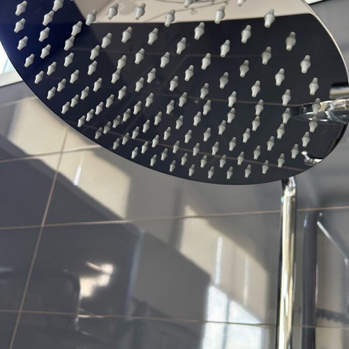 Thermostatic shower column with 2 outlets and adjustable column, new