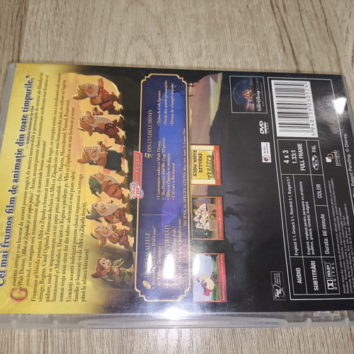 Snow White Disney DVD, dubbed