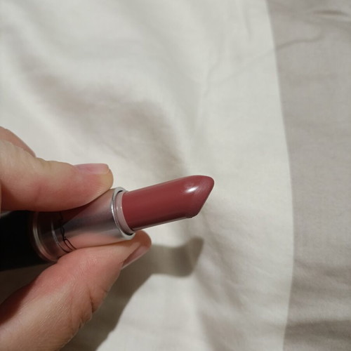 Mac Mehr Matte Lipstick like new