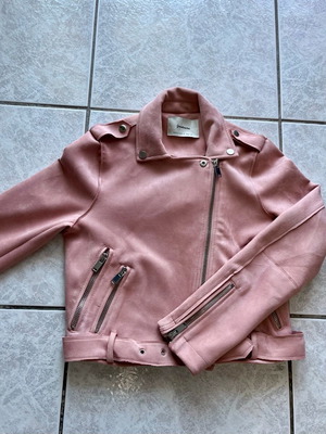 Jacket suede pink excellent condition size Small to Medium, warm