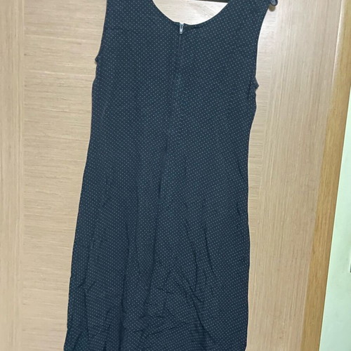 Midi polka dot dress black like new, size M-L