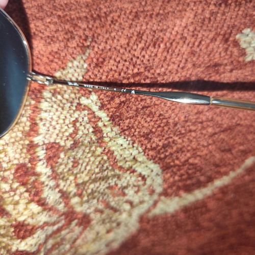Ray Ban RB3735 sunglasses like new, gold color