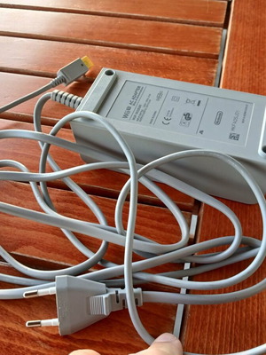 Nintendo Wii U power adapter new, genuine