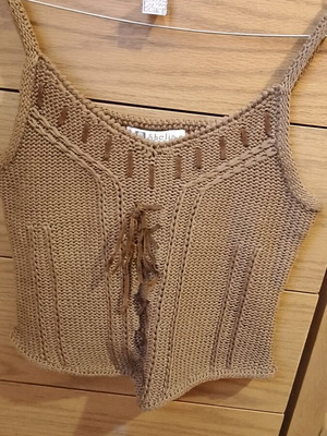 Knitted top brown like new, size M