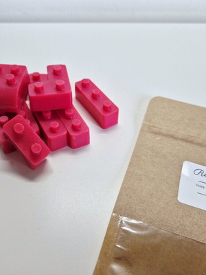 Retro Cherry Pop handmade premium scented wax melts 60g