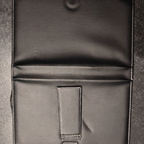 Tablet case with keyboard and stylus like new