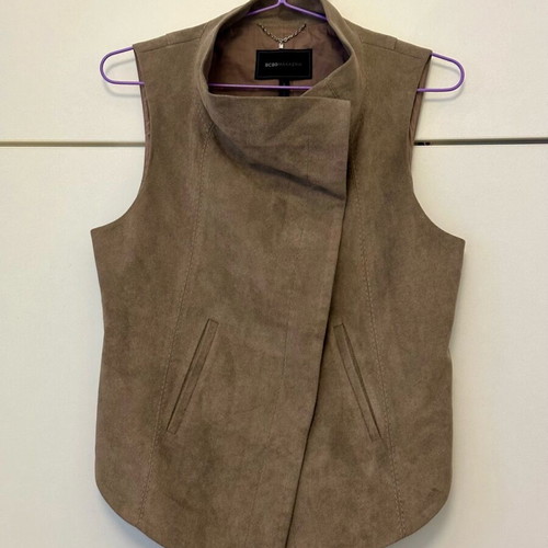 BCBG Max Azria waterfall vest with suede texture like new, beige