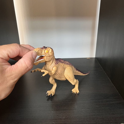 Tyrannosaurus Rex Dinosaur Toy like new with sounds and moving parts